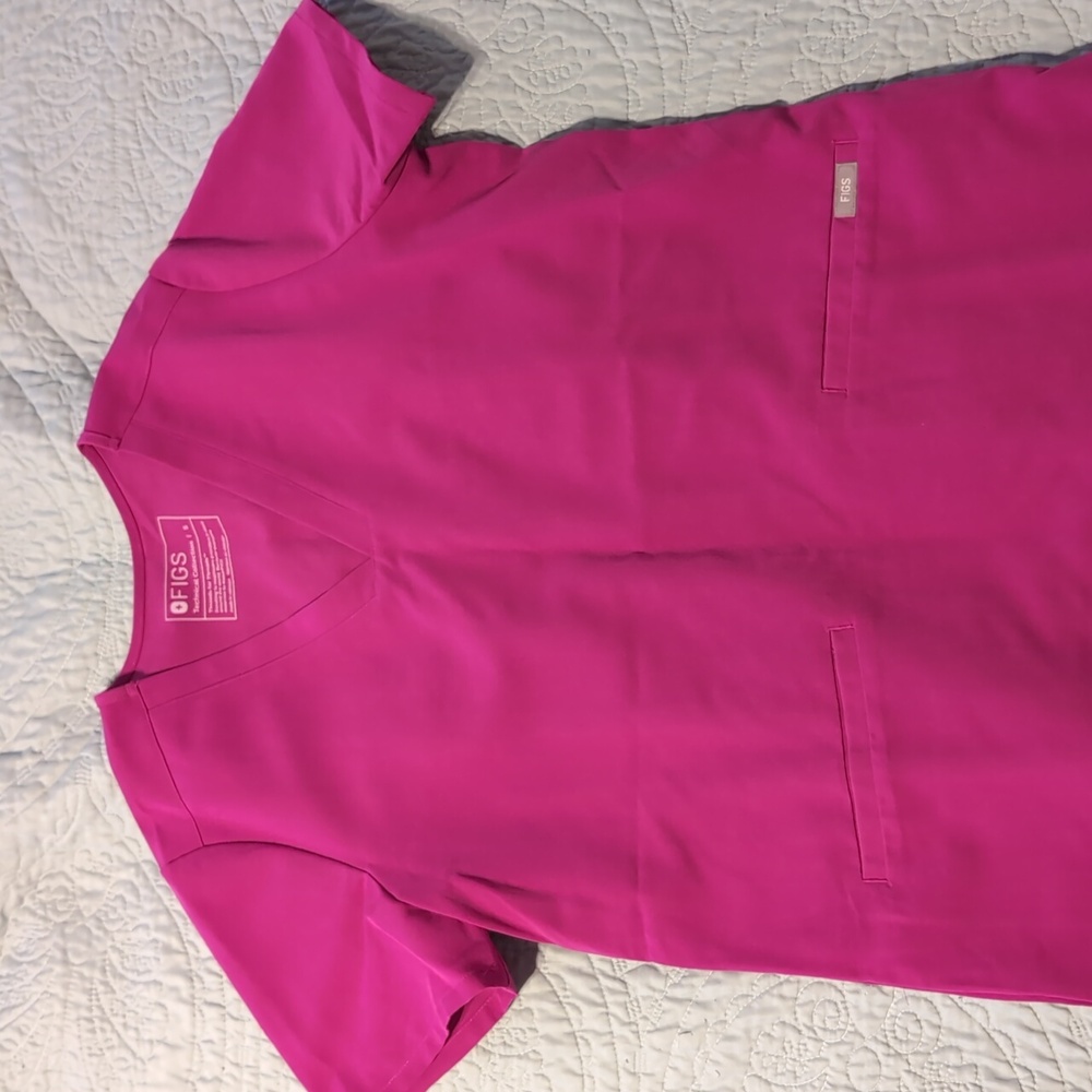 Pink FIGS scrub set SMALL